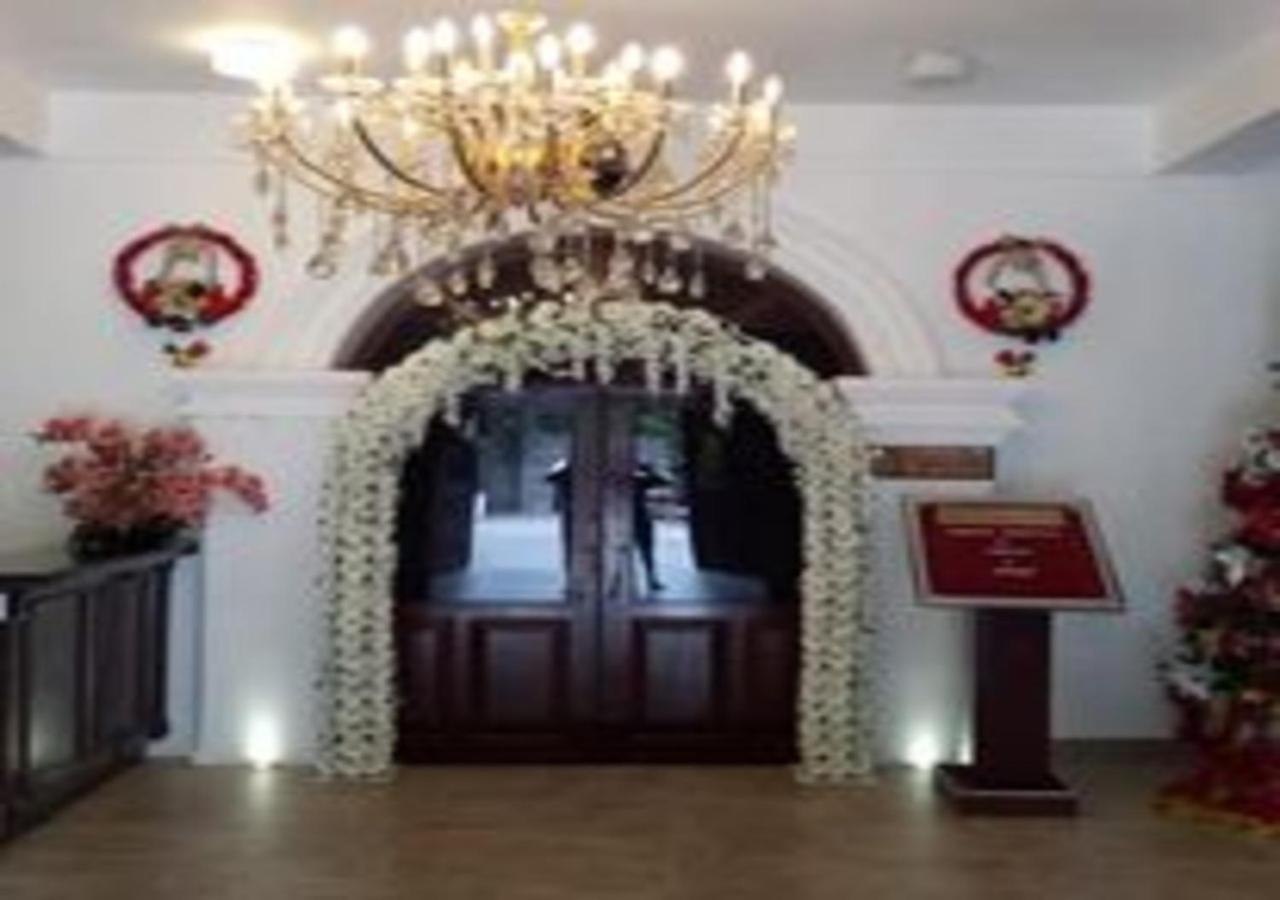 Garden Beach Hotel Калутара Екстериор снимка